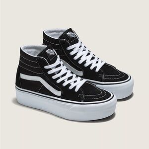 Vans Women's Black and White High-Top Sneakers